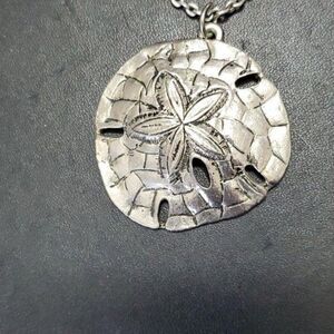 **Sale** Silver tone sand dollar pendant necklace 22"